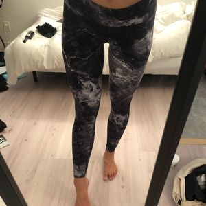 Marble leggings/yoga pants
